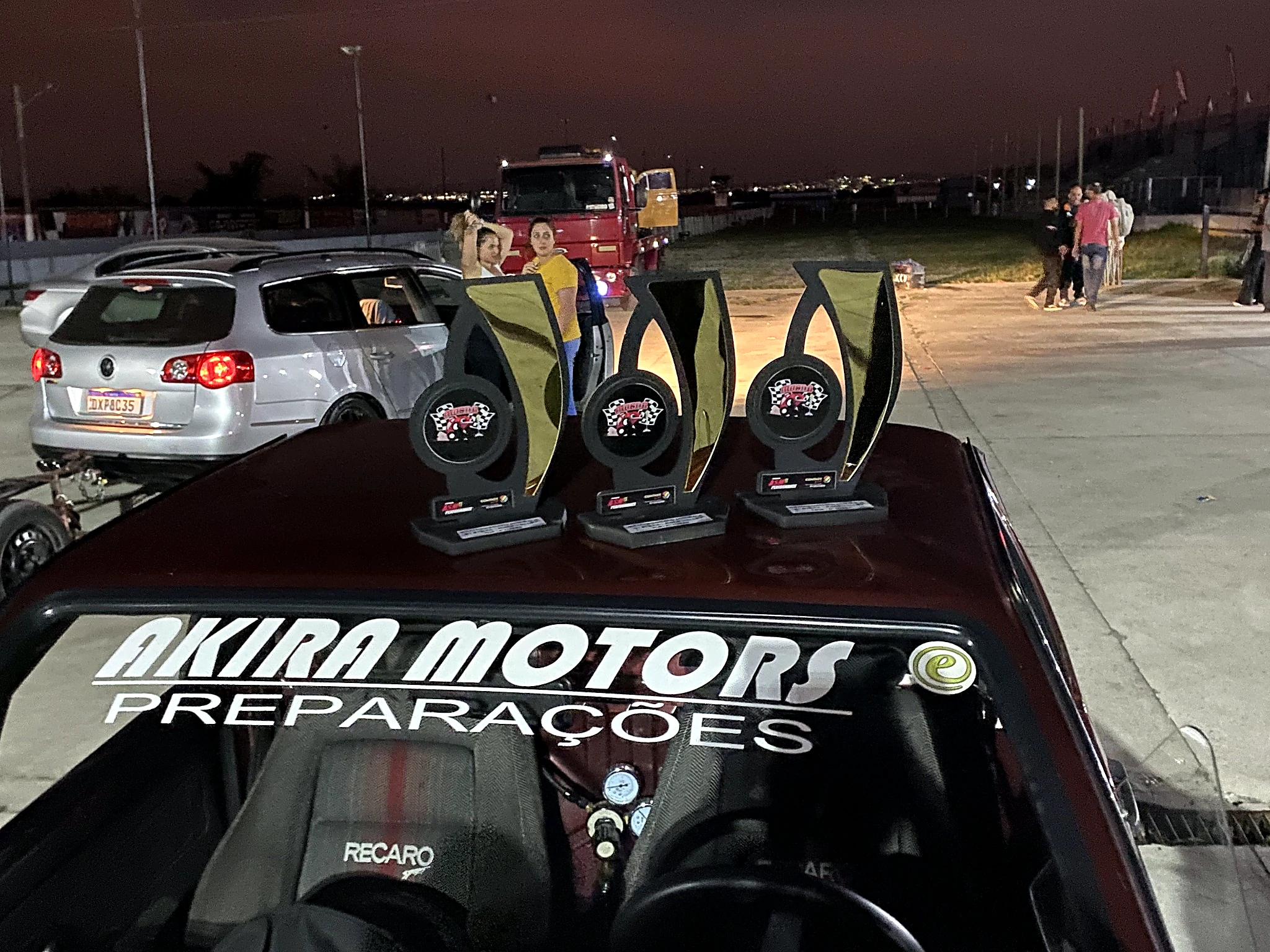 Troféus Akira Motors